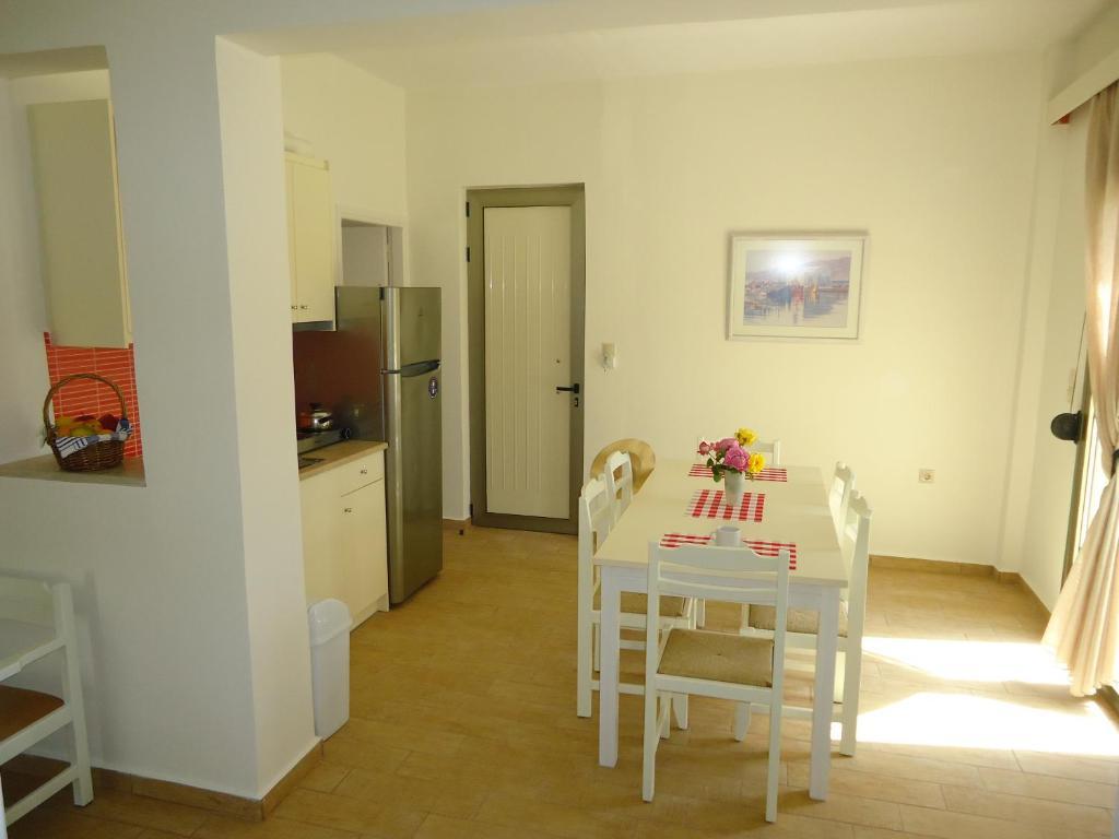 Almyra Apartments & Suites Sfáka Cameră foto