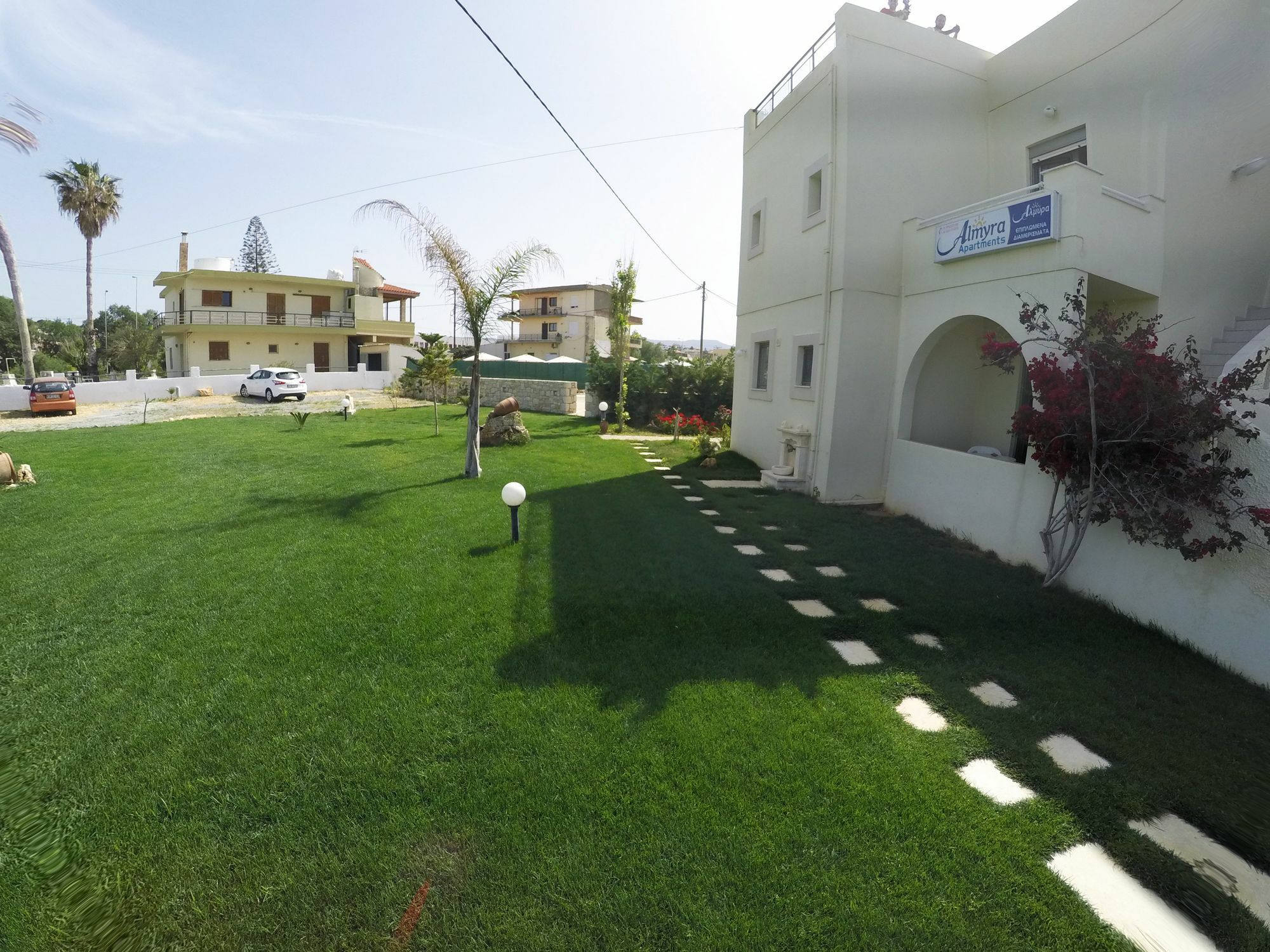 Almyra Apartments & Suites Sfáka Exterior foto